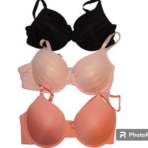 Delta Burke & XOXO Size 40D Bras